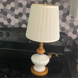 Vintage Milk Glass Table Lamp